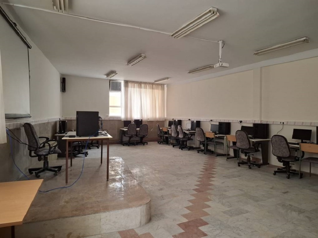 هنرستان فنی دختران